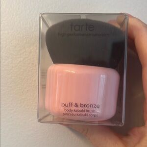 Tarte Buff & Bronze body kabuki brush